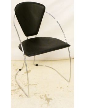 ARRBEN Chair in Black Leather