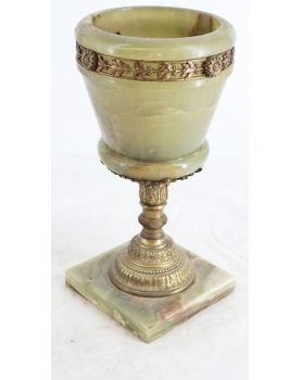 Vase en Albâtre avec Monture en Bronze
