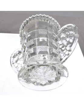 Art Deco vase in Pressed glass