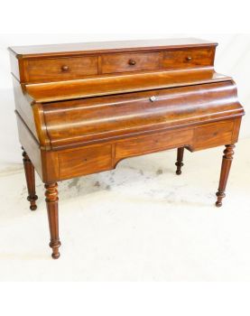 Mahogany Piano Desk with Key