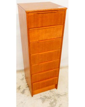 Scandinavian Style 7-Drawer Weekly Chest