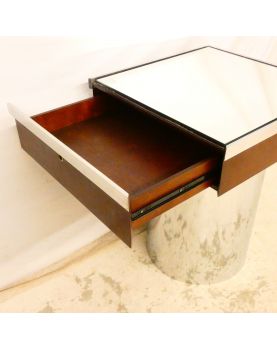 Expandable Store Display