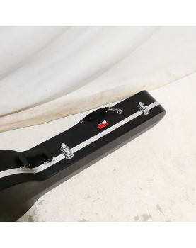 Banjo Américain CORT REMO avec son Étui et ses Accessoires