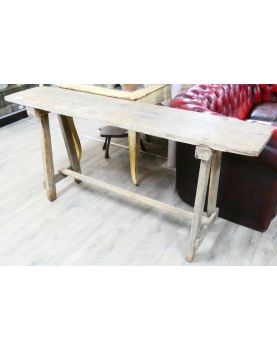 Established in Oak