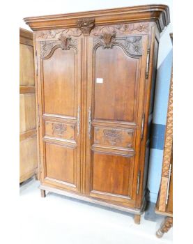 Normandy 2-Door Wardrobe Basket Decor