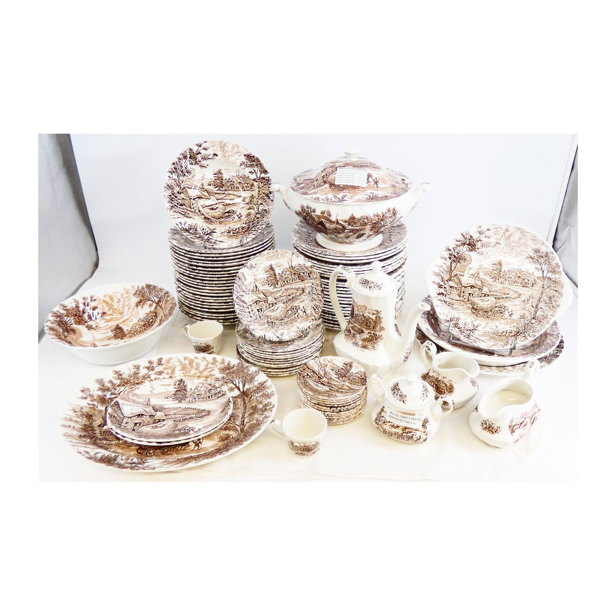 Service de Table BAYSIDE Staffordshire Service de Table BAYSIDE Staffordshire