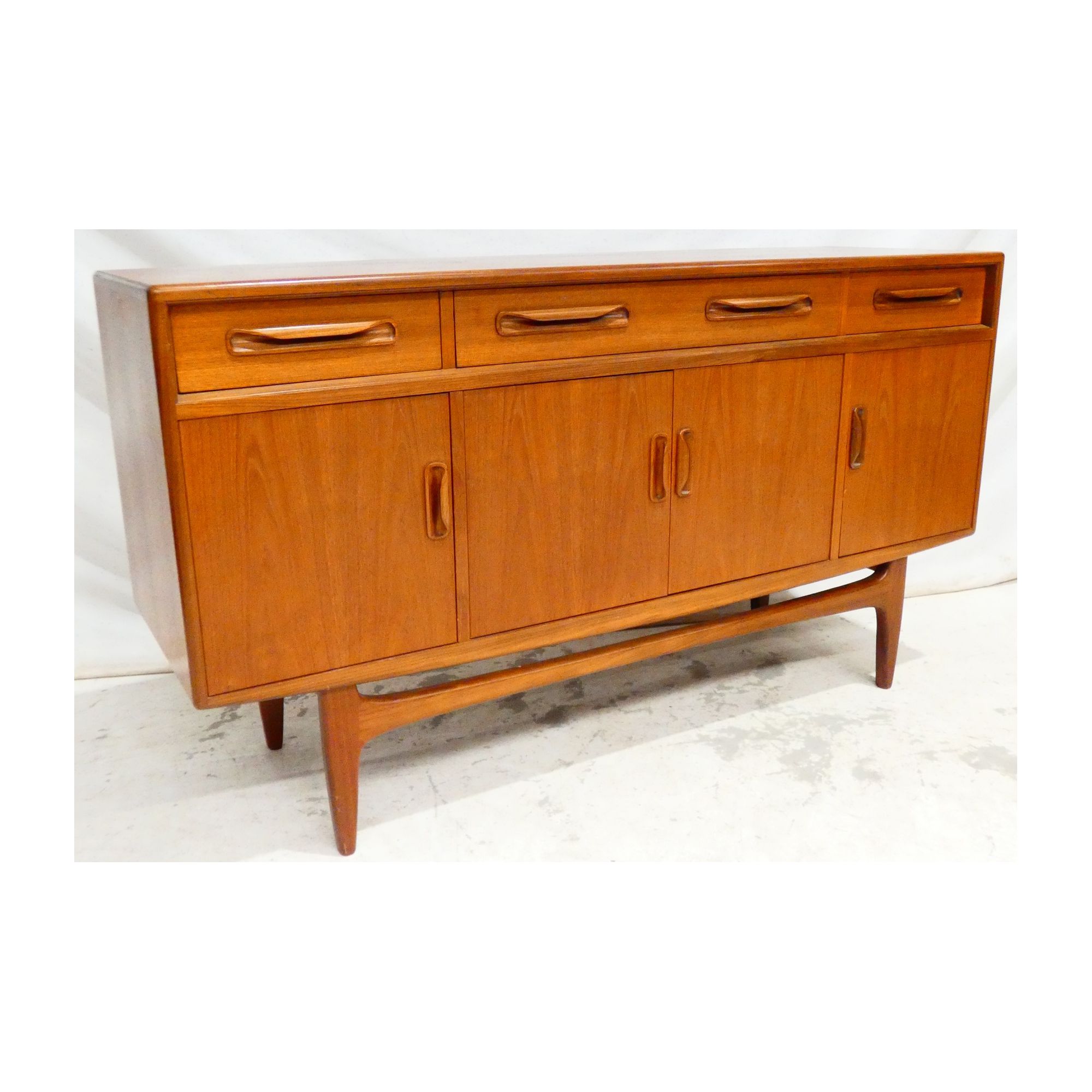 GPLAN 4-Door 3-Drawer Sideboard GPLAN 4-Door 3-Drawer Sideboard