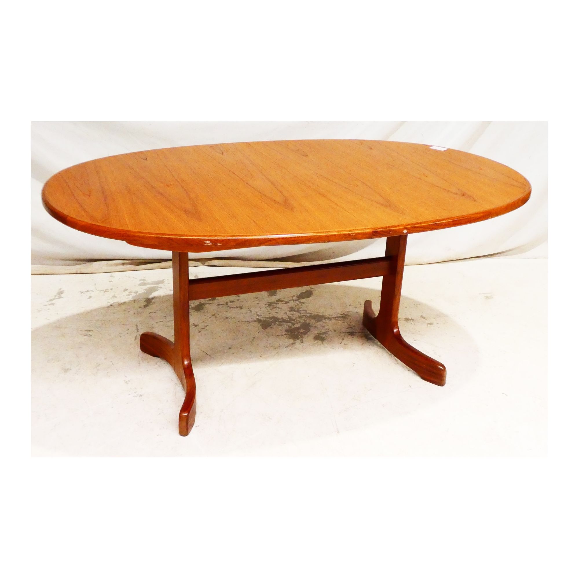 GPLAN Table Ovale avec 1 Allonge Papillon GPLAN Table Ovale avec 1 Allonge Papillon
