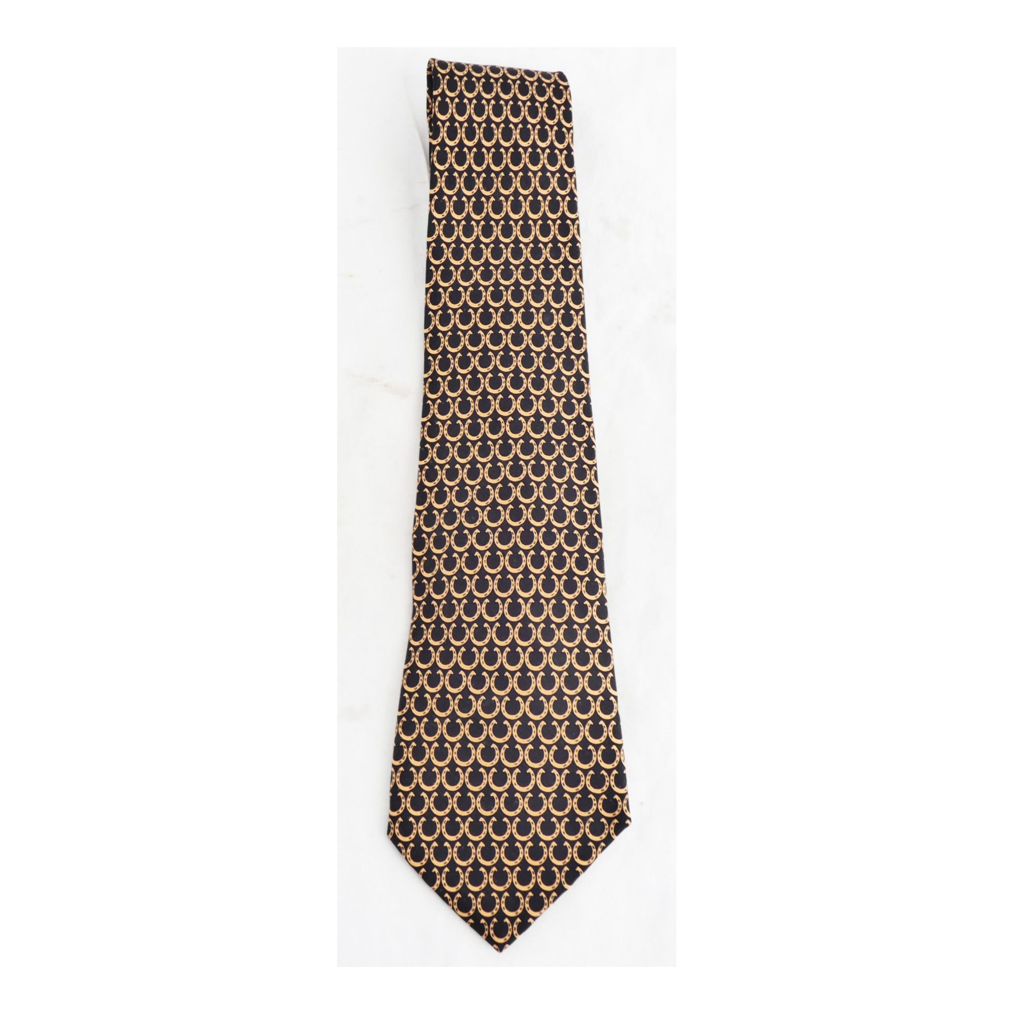HERMES Horseshoe Decor Silk Tie HERMES Horseshoe Decor Silk Tie