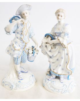Couple en Porcelaine Polychrome