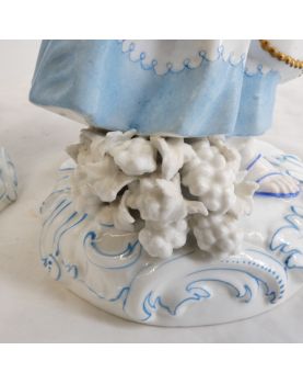 Couple en Porcelaine Polychrome