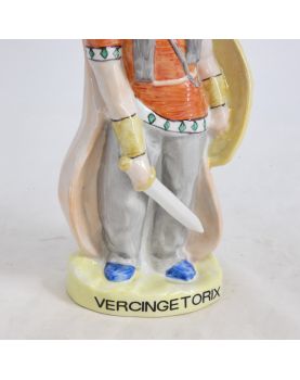 Sujet Vercingétorix en Faïence Polychrome