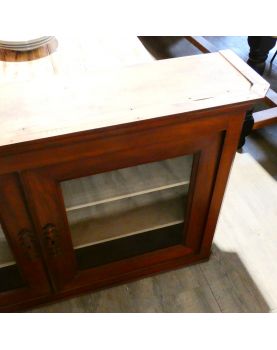 Vitrine en Merisier 2 Portes avec Clé