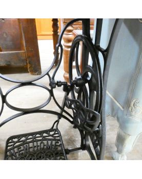 Refurbished Sewing Machine