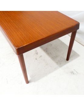Grande Table Basse Danoise Rectangulaire Attribuée à Henning KJAERNULF