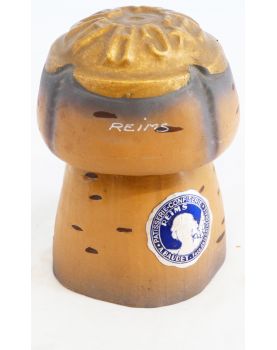 Mushroom-Shaped Champagne Biscuit Box
