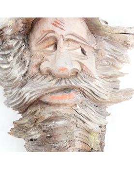 Profil d’Homme en Bois Sculpté