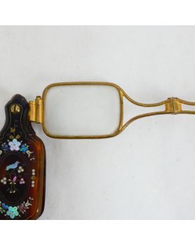 Napoleon III glasses