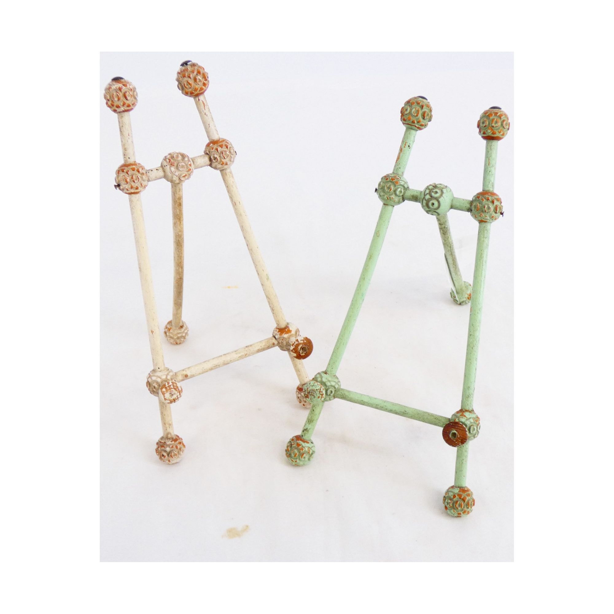 Paire de Petits Chevalets Porte Photos en Bois Paire de Petits Chevalets Porte Photos en Bois