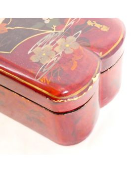 Asian Glove Box