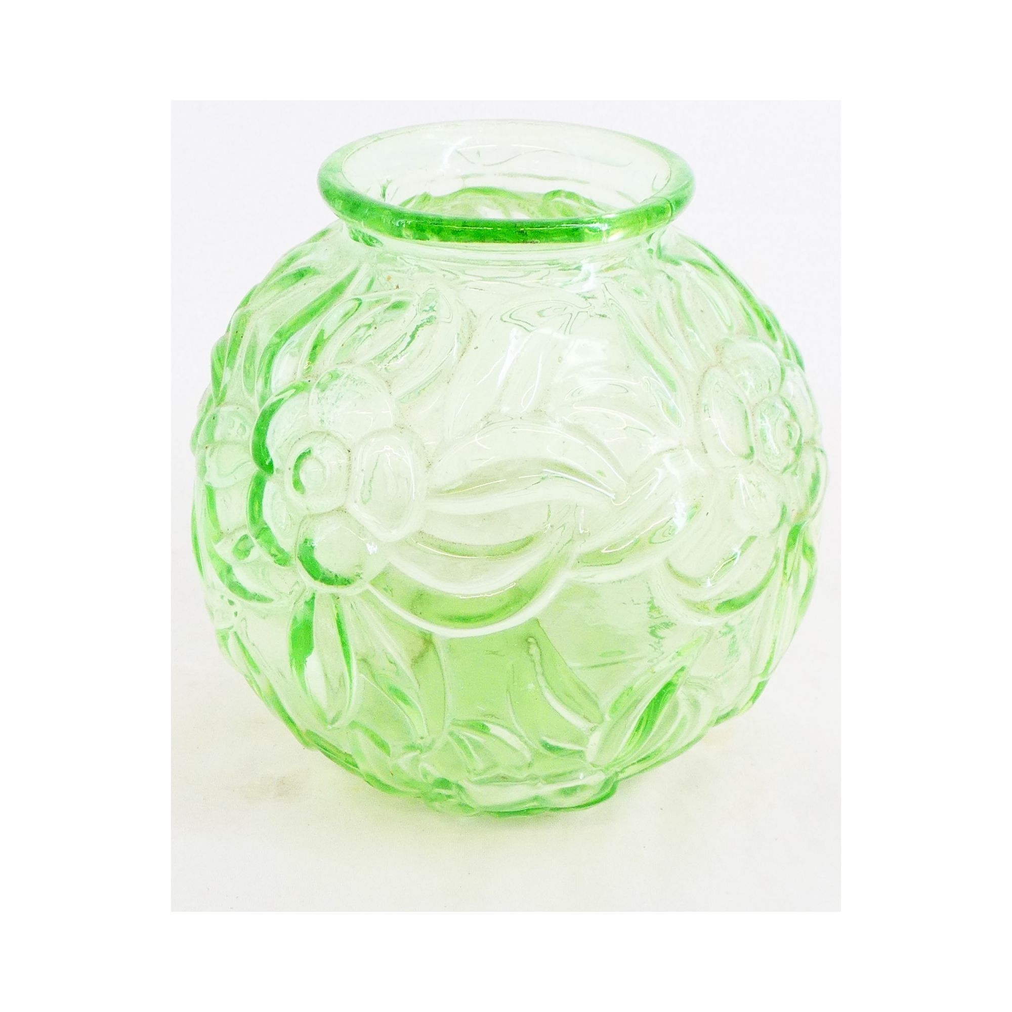 Vase en Verre Moulé Vert Vase en Verre Moulé Vert