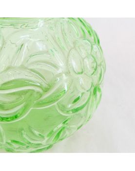 Vase en Verre Moulé Vert