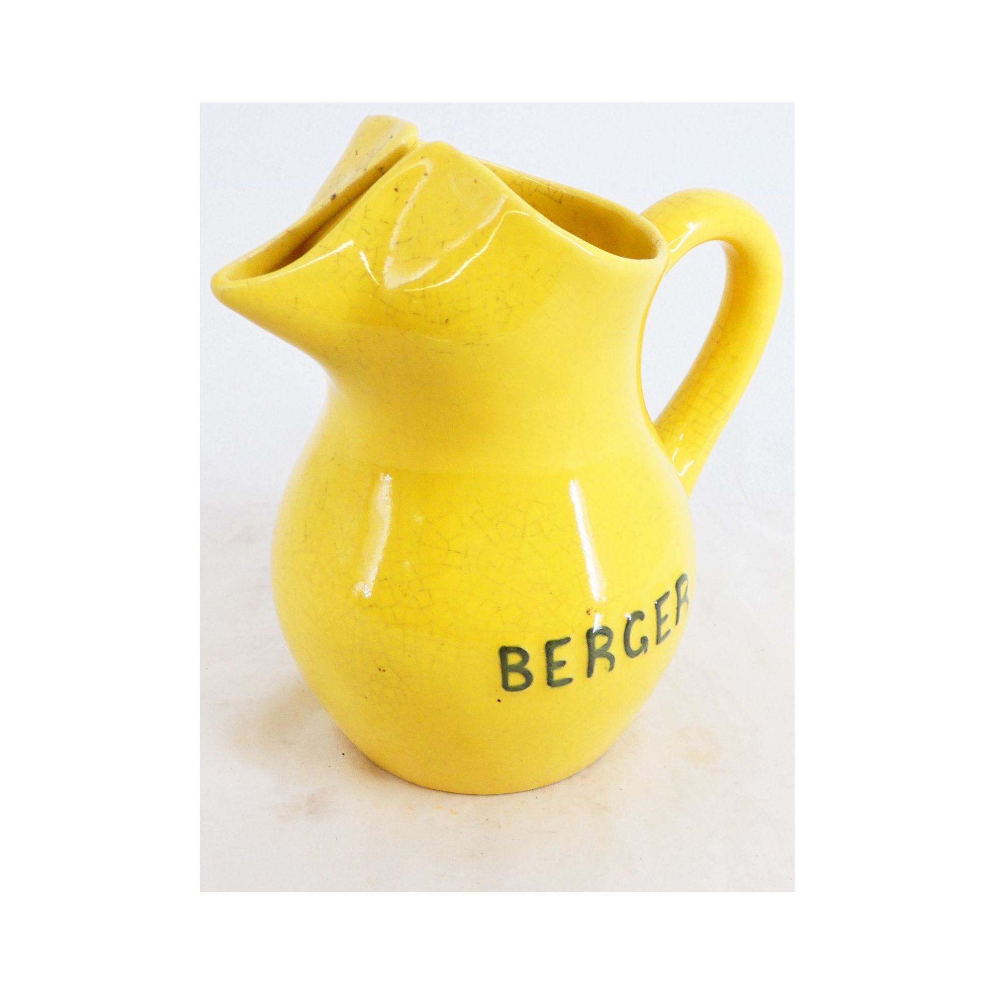 Ancien Pichet BERGER Jaune en Faïence Craquelé Ancien Pichet BERGER Jaune en Faïence Craquelé