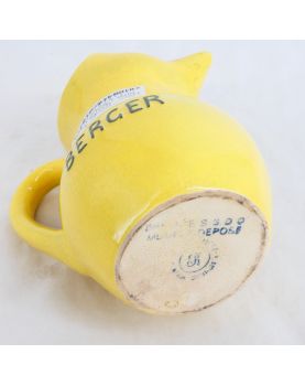 Ancien Pichet BERGER Jaune en Faïence Craquelé