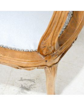 Canned Chair Pin-up