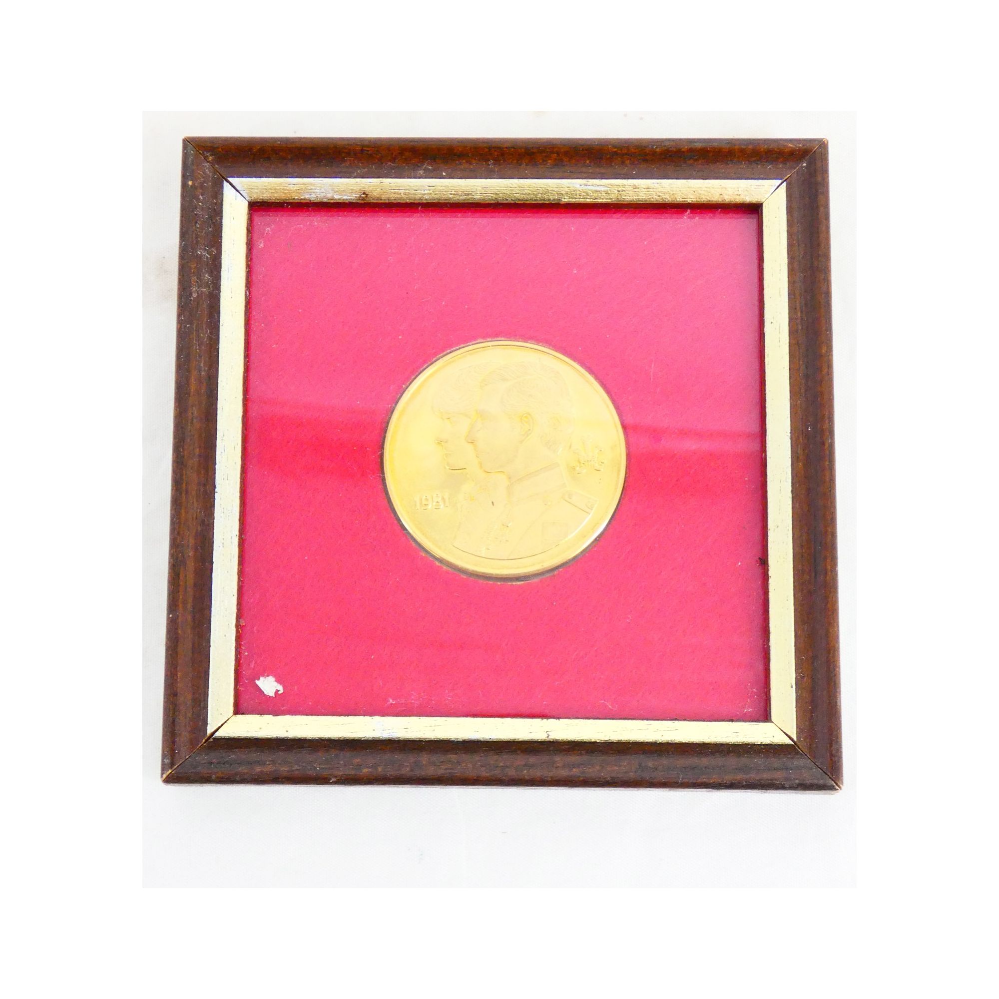 English Gold Framed Medal English Gold Framed Medal