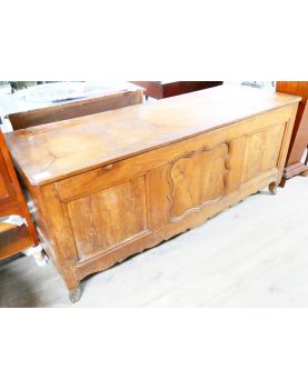 Large Cherry Wood Maie