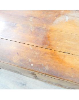 Large Cherry Wood Maie