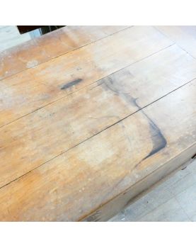 Large Cherry Wood Maie