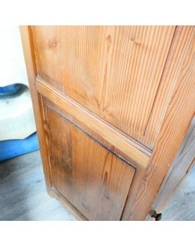2-Door Fir Cabinet