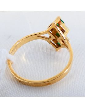 Bague en Or Jaune 18k Pierres Vertes 3 Grammes