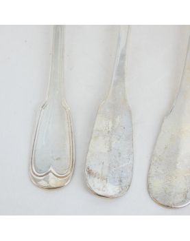 Lot de Couverts en Argent 610 Grammes