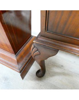 Scriban 3 Drawers with Drop-Leaf Doors