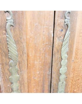 Oak Wardrobe with Key