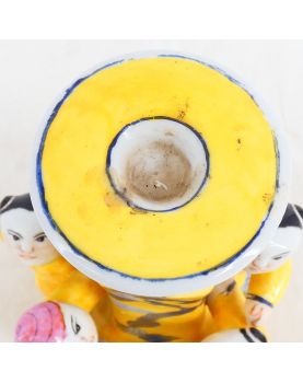 Bougeoir Polychrome en Porcelaine Asiatique Décor Enfants