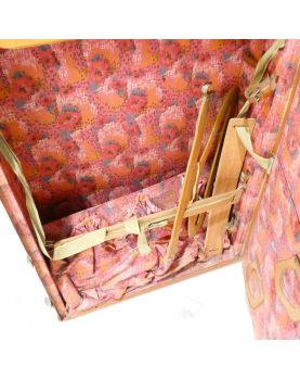 Ancienne Malle Cabine en Cuir