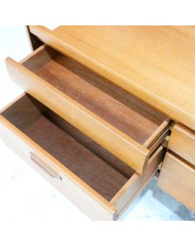 Scandinavian Style 6 Drawer Dressing Table