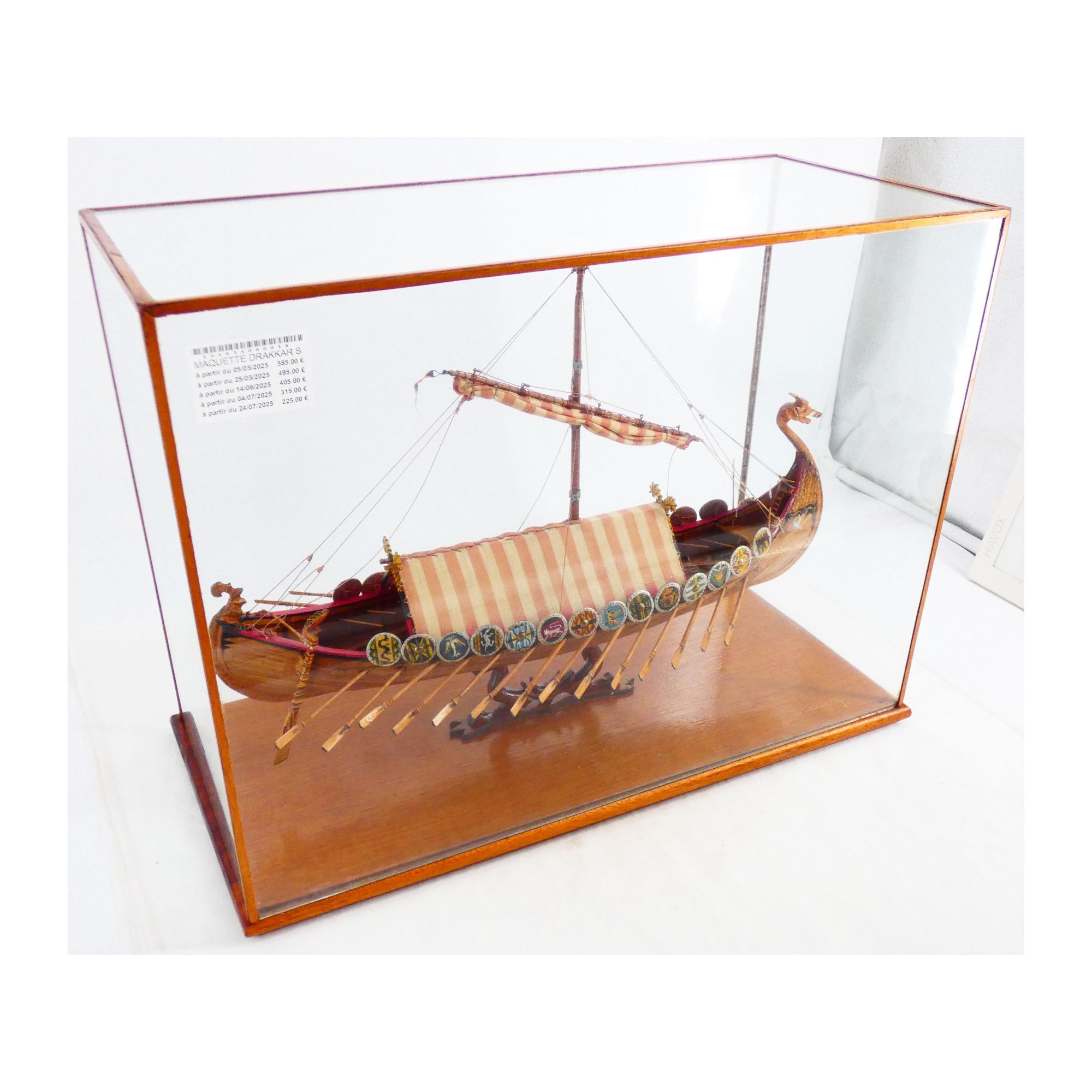 Drakkar model signed L.H.LEMIRRE Drakkar model signed L.H.LEMIRRE