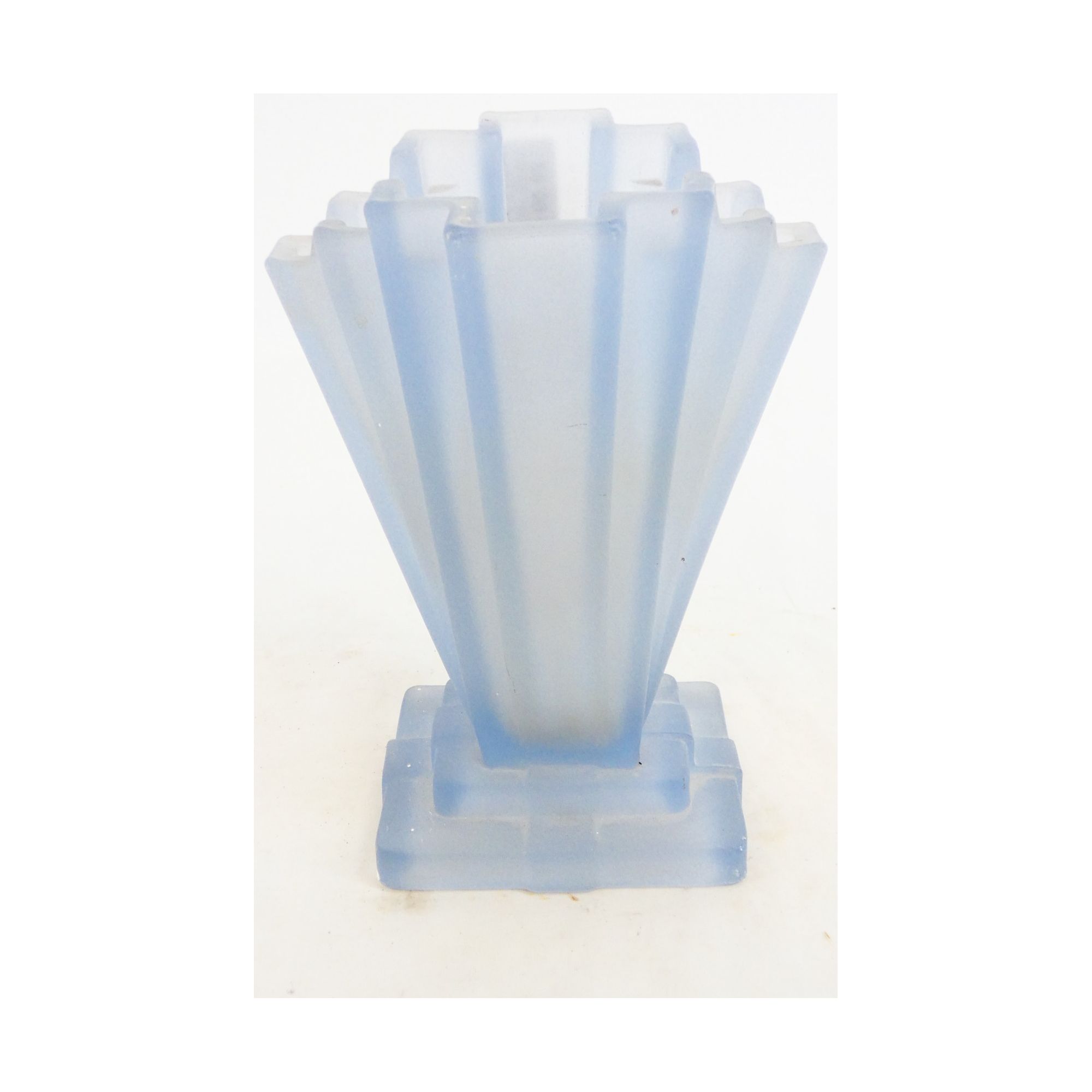 Vase en Verre Bleu Art Déco Vase en Verre Bleu Art Déco