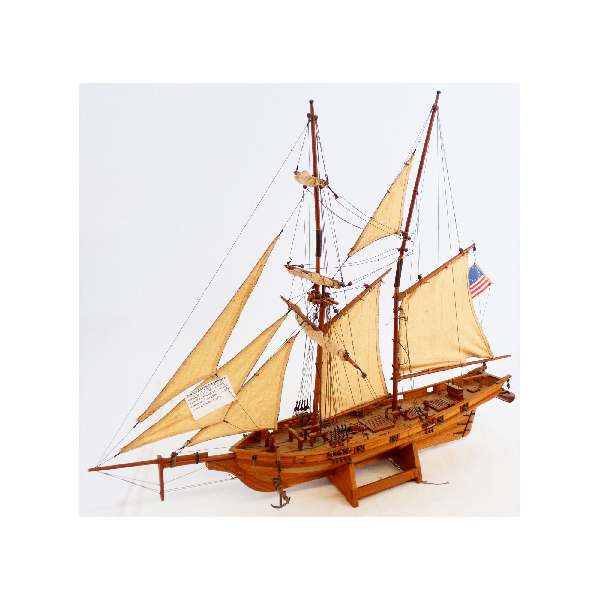 Sailboat model Sailboat model