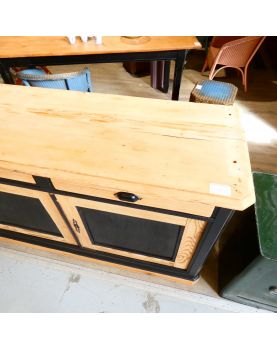 Black and Natural Fir Sideboard with 2 Drawers and 2 Doors