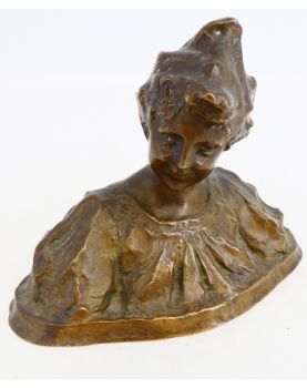 Petit Buste de Femme en Bronze Signé W.PERELMAGNE