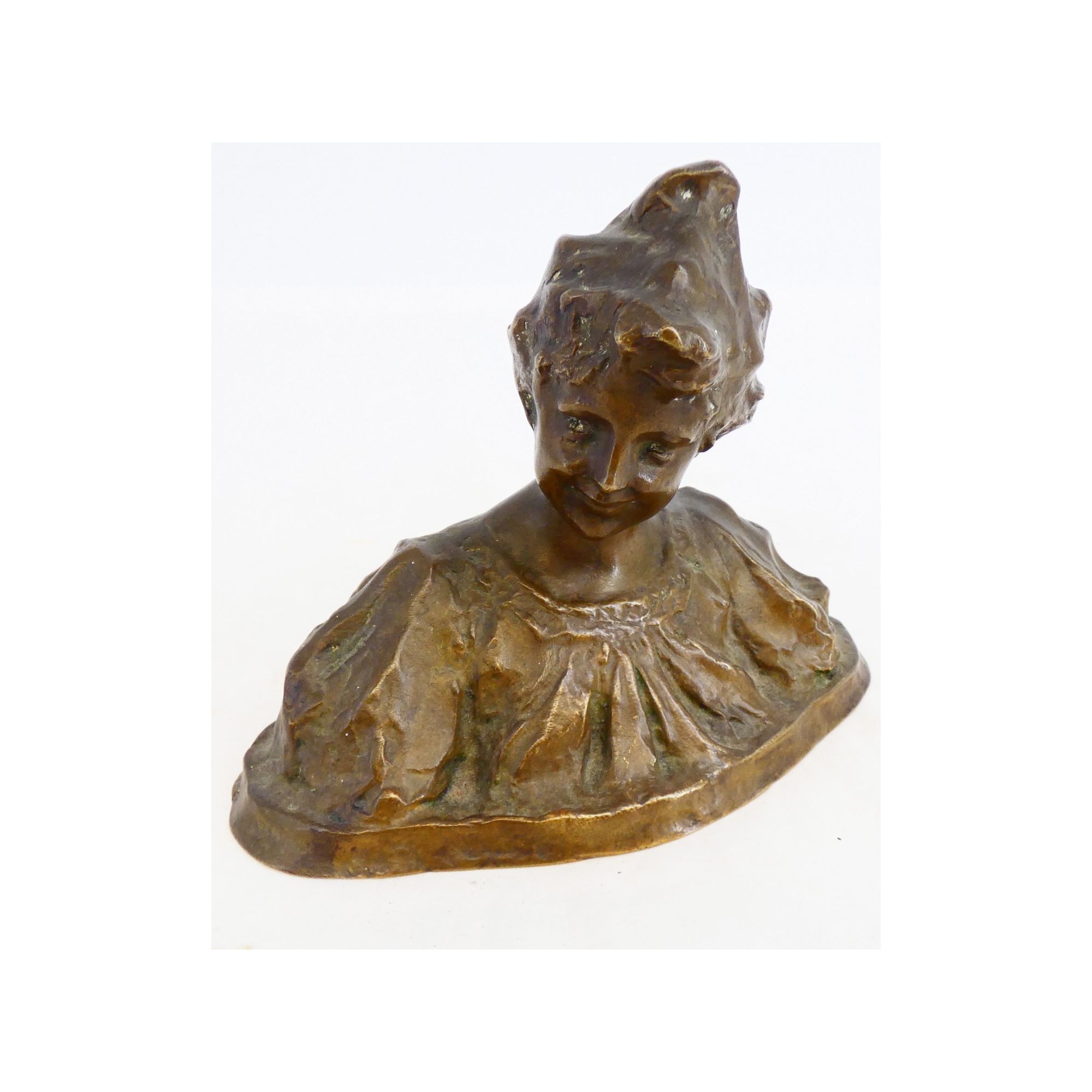 Petit Buste de Femme en Bronze Signé W.PERELMAGNE Petit Buste de Femme en Bronze Signé W.PERELMAGNE