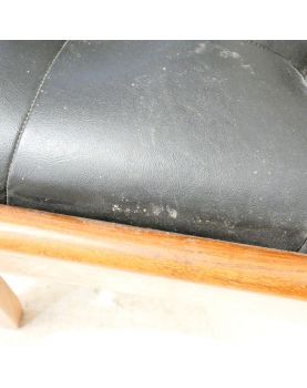 Série de 4 Chaises Assise en Skaï Noir Capitonnée Danoise