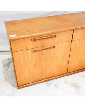 MEREDEW Low Sideboard 4 Doors 2 Drawers