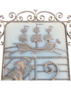 Blason Armoirie en Métal Noir Décor au Lion